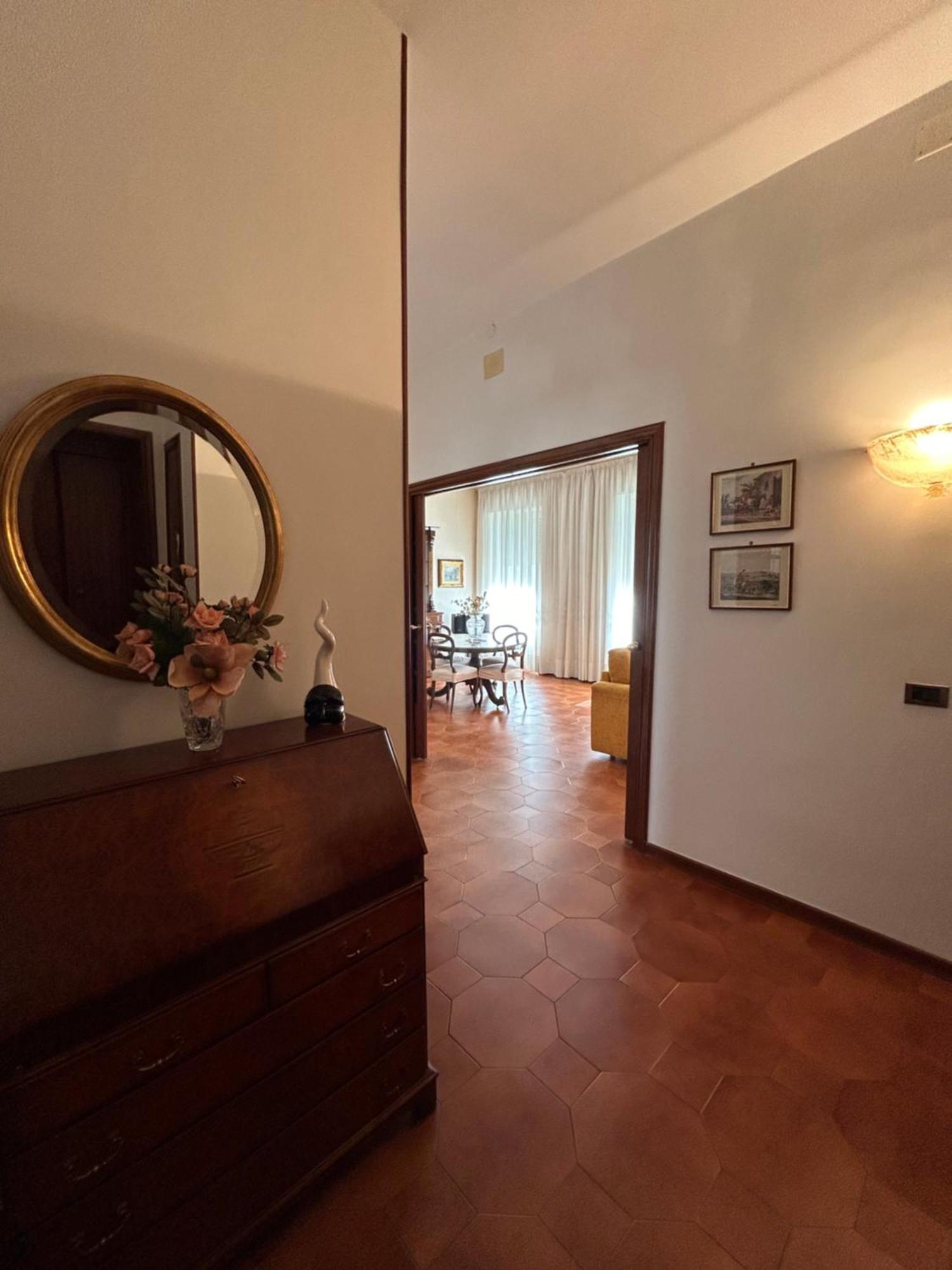 Suite Suarez Napoli Esterno foto